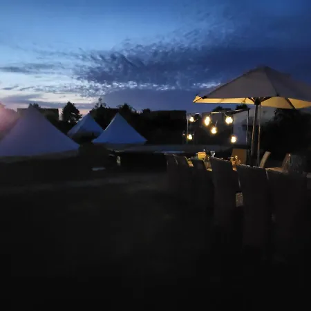 אוהל מפואר The Indiaan Glamping *
